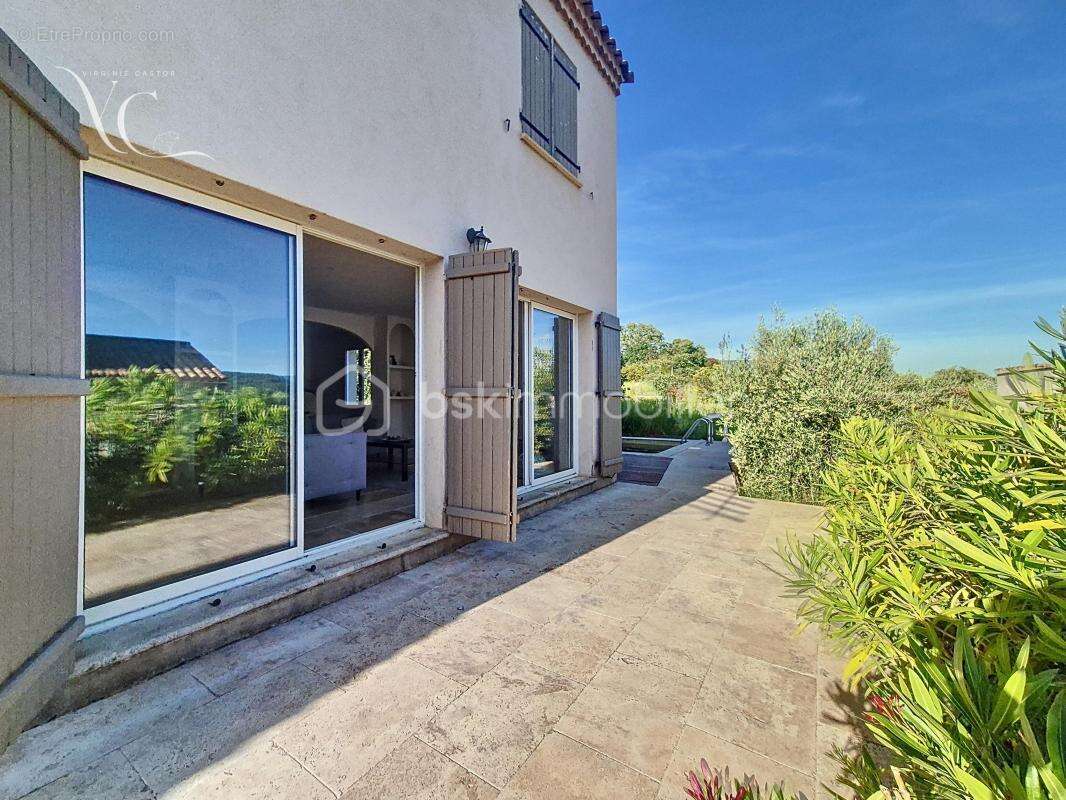 Maison à SAINT-SATURNIN-LES-APT