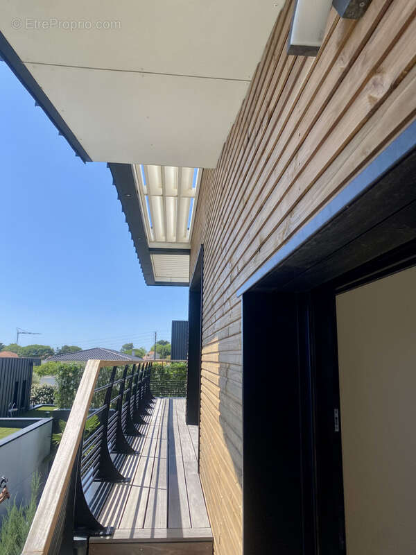 Maison à VAUX-SUR-MER