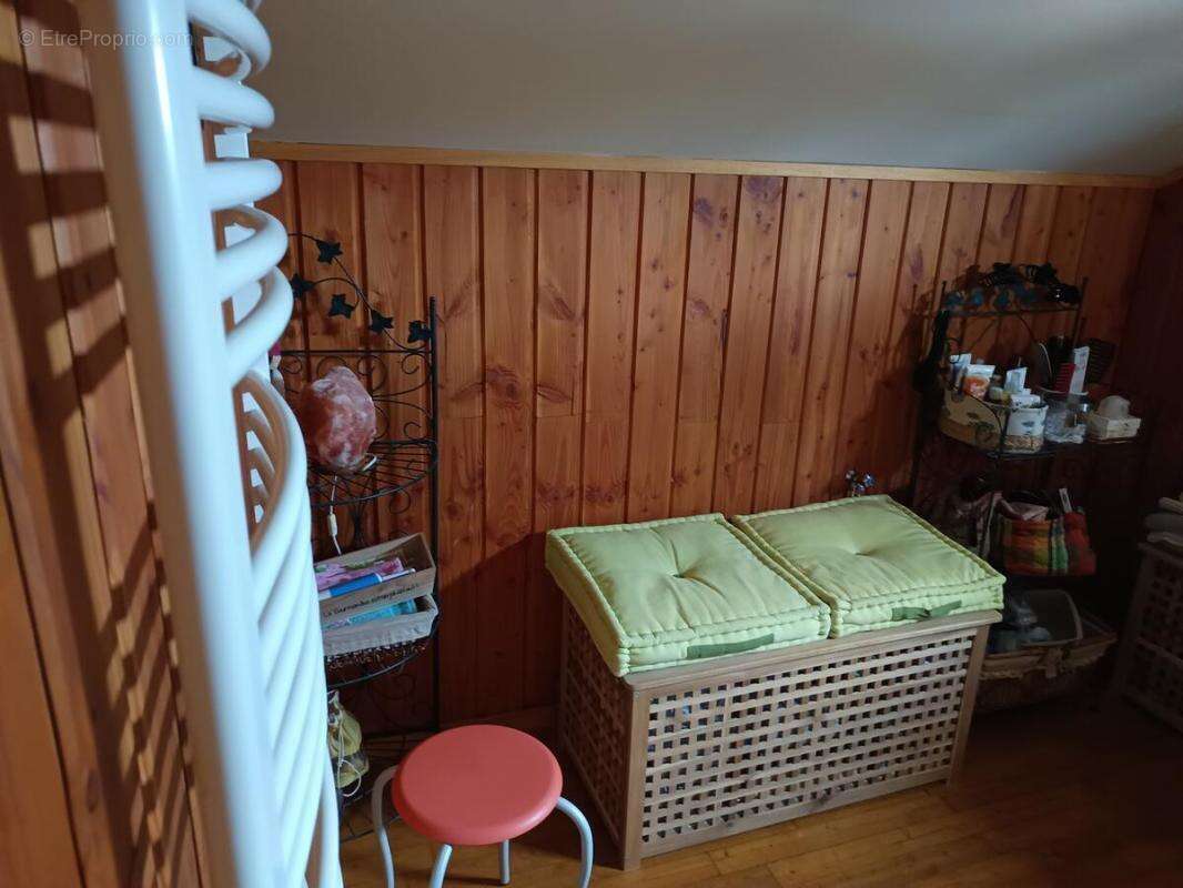 Maison 121 m² à Saint-Medard-De-Guizieres  - photo 14