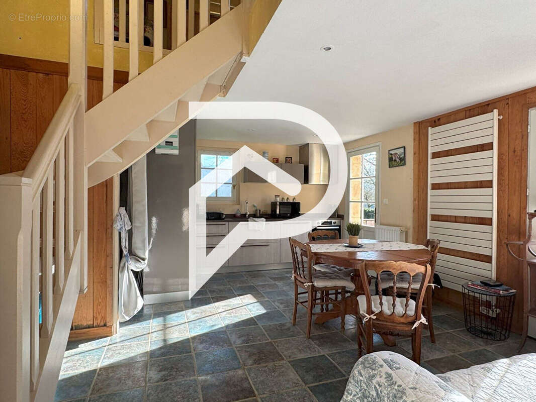 Maison à SARLAT-LA-CANEDA