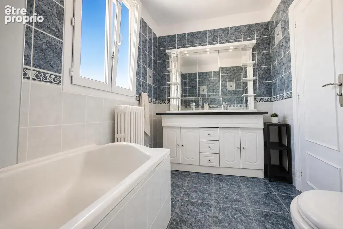 Maison de 7 pièces de 214 m² à Angerville 91670 - photo 10