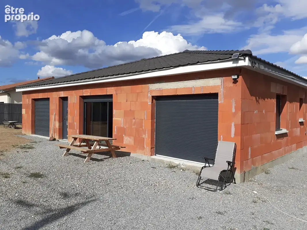 Maison à SEREILHAC