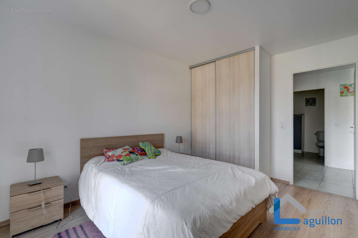 Appartement 2 pieces + alcove - photo 9
