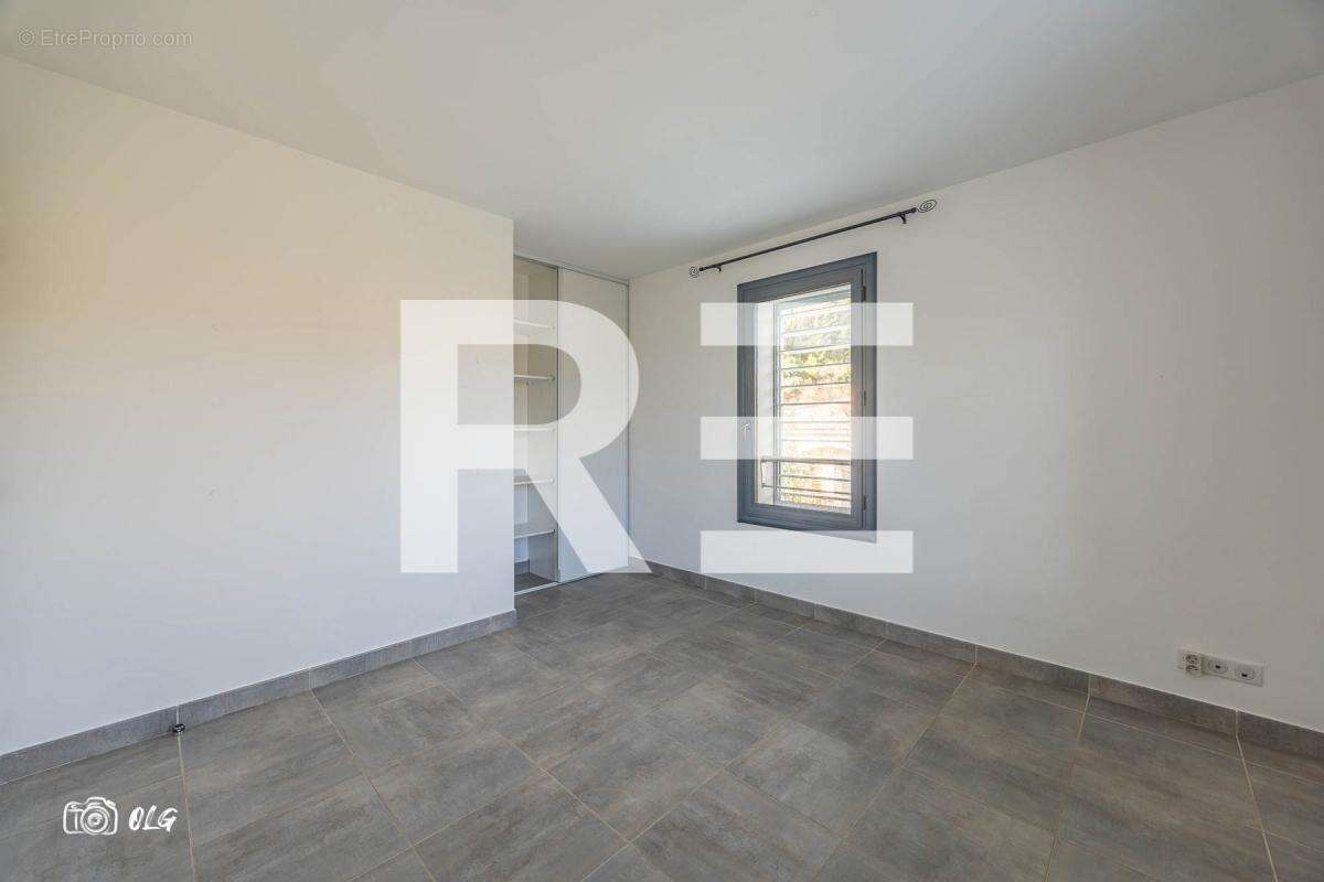 Maison à COMBAILLAUX