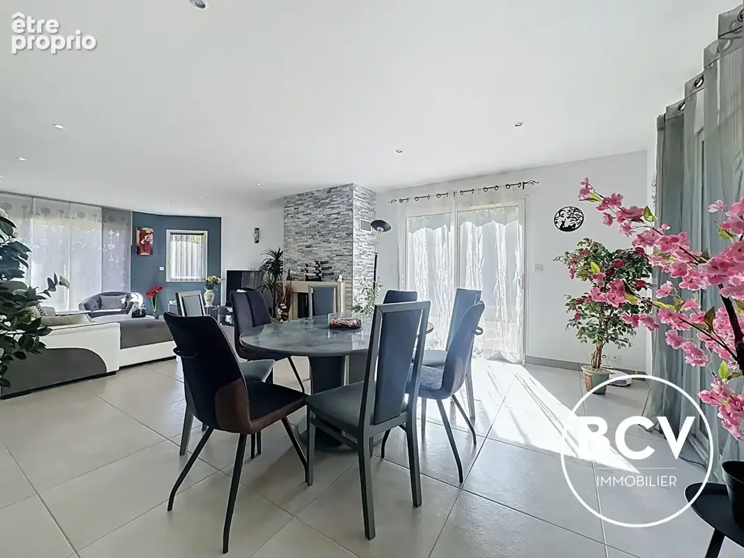 CHARTRES agglomération. Maison T7 de 209 m² (181 m² habitable) 5 chambres - photo 8