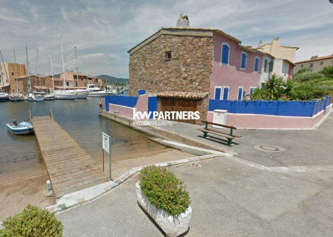 Maison à GRIMAUD