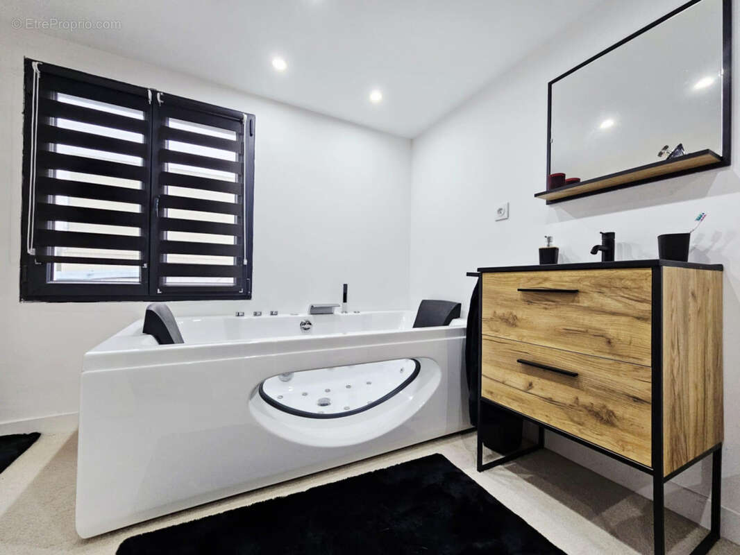 Maison à MAZINGARBE