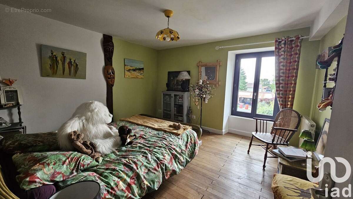 Photo 7 - Maison à BESSE