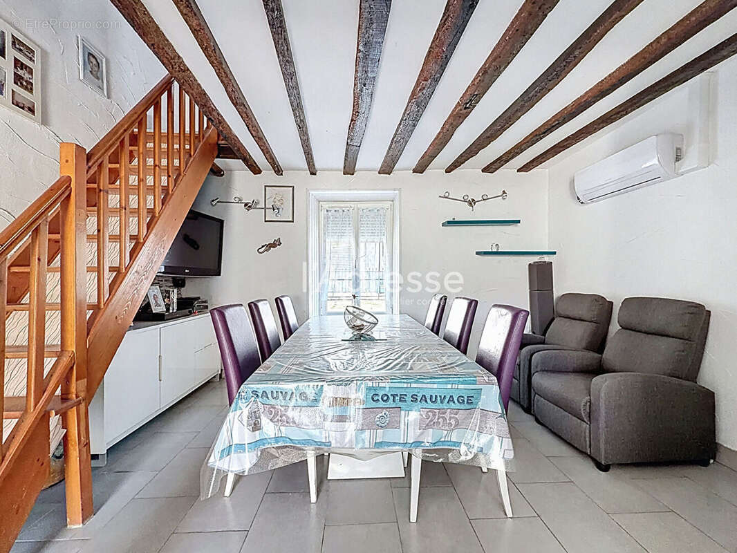 Maison à NANTEUIL-LES-MEAUX