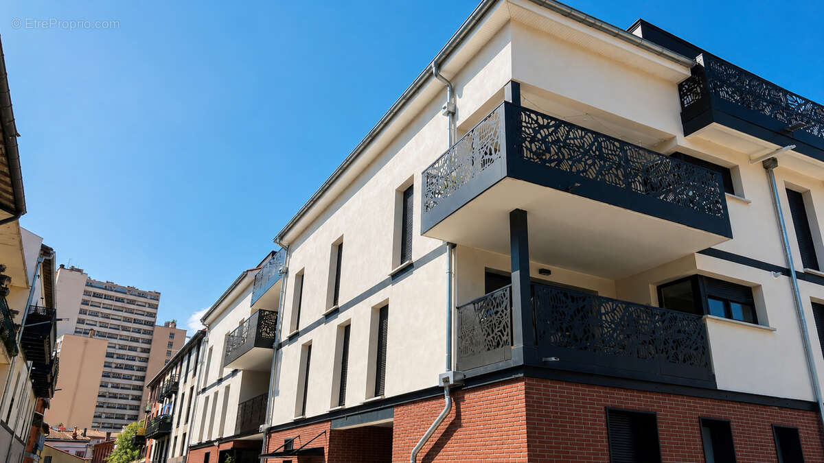 Appartement T3 - 79m2 - Saint-Cyprien - photo 12