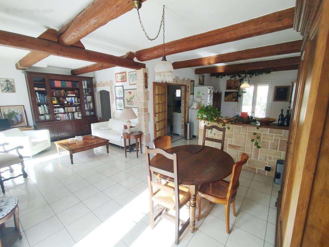 Maison à MEZE