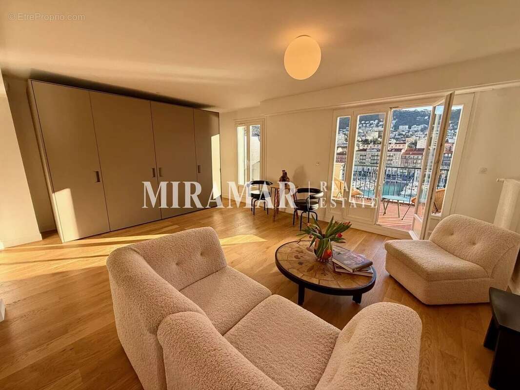 Appartement à NICE