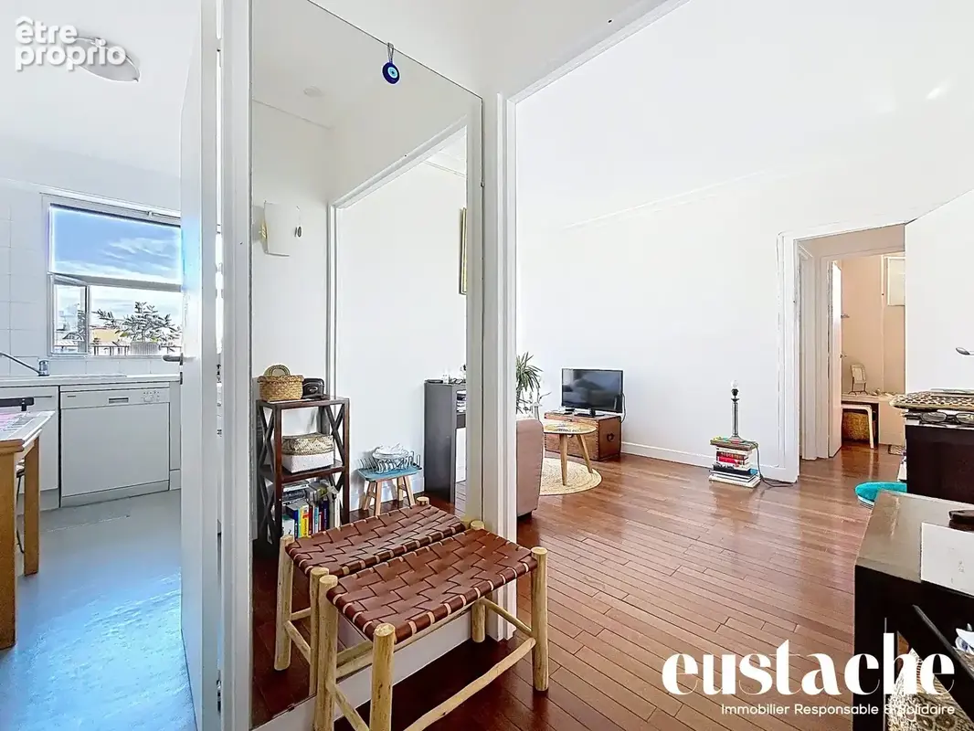 Appartement 2 pièces 45 m² à vendre à Paris-7e (75007) - photo 5