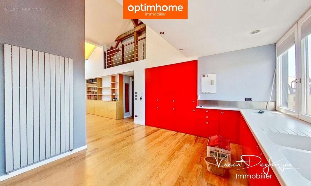 Thionville centre - Lumière, volumes et design – Duplex d’architecte au dernier étage - photo 5