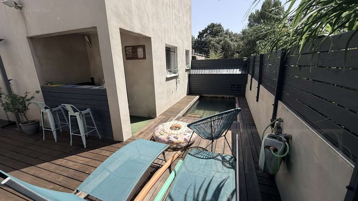 Maison avec piscine  un cadre de vie au calme - photo 10