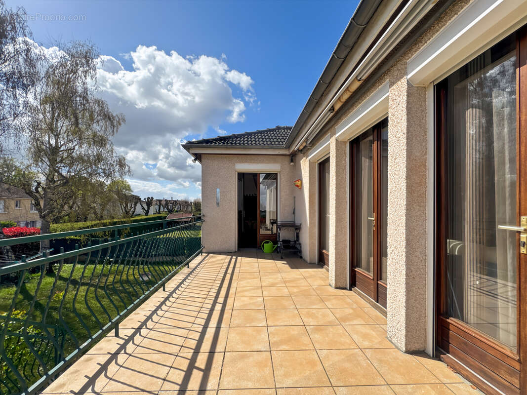 Maison à SAINT-VRAIN