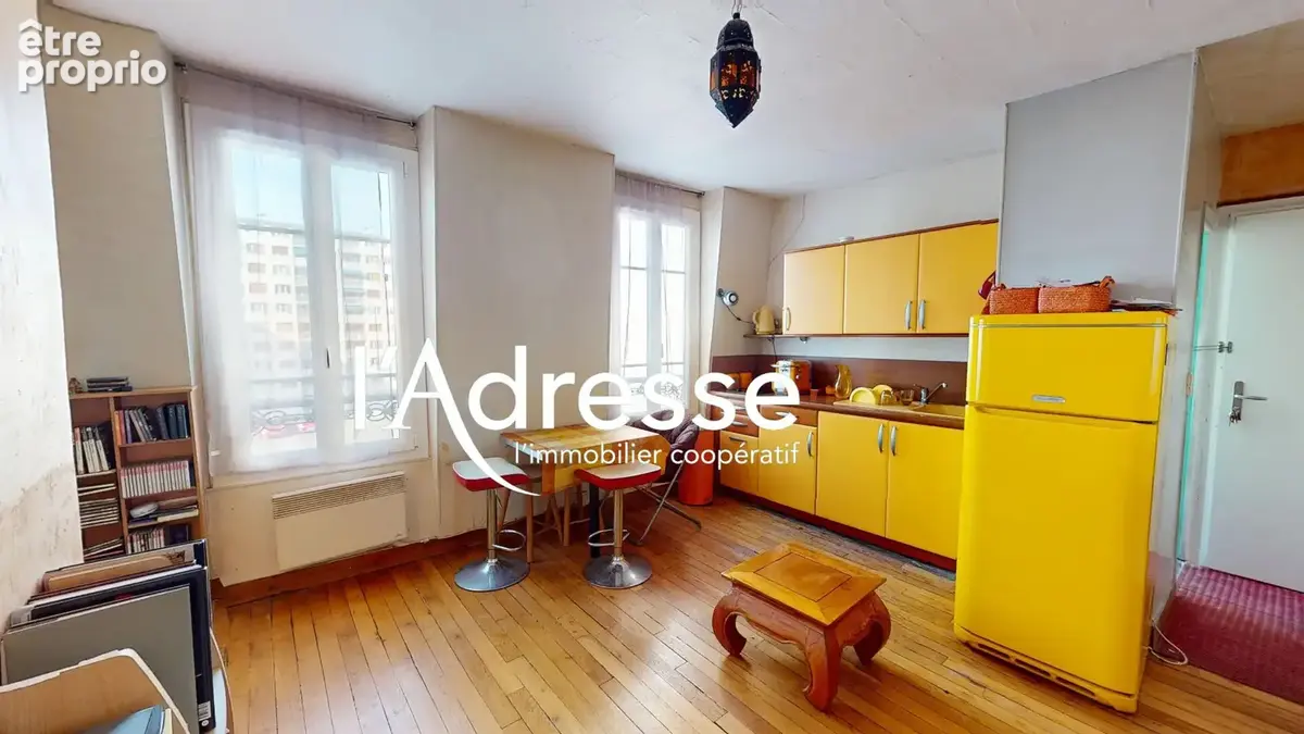 Appartement à PARIS-20E