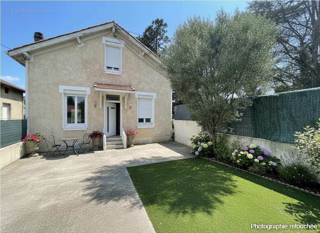 Après - Maison à ROMANS-SUR-ISERE