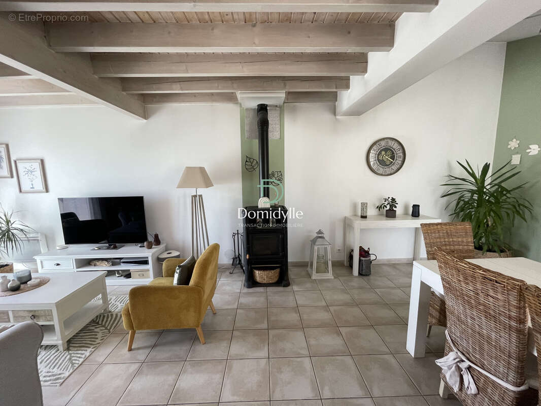 Maison à FOURAS
