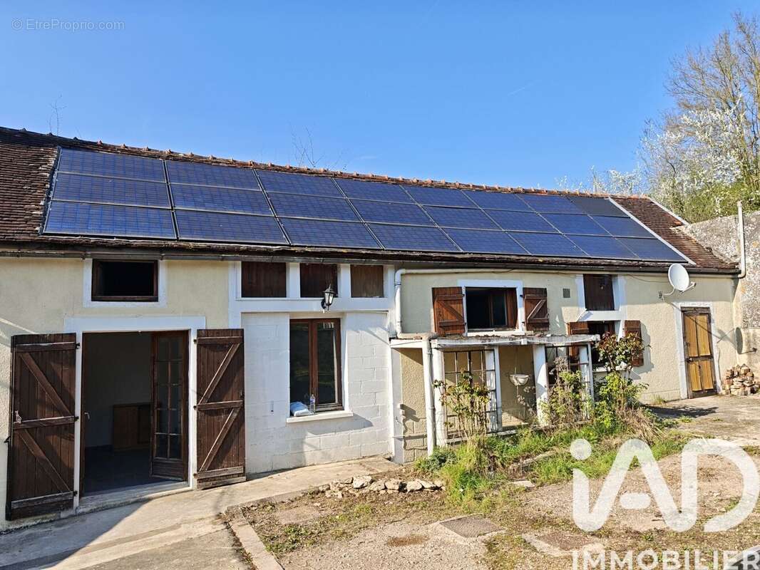 Maison 106 m² à Chesley  - photo 2
