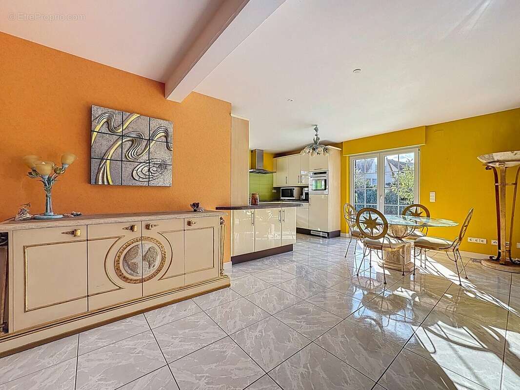 Maison à BLIENSCHWILLER