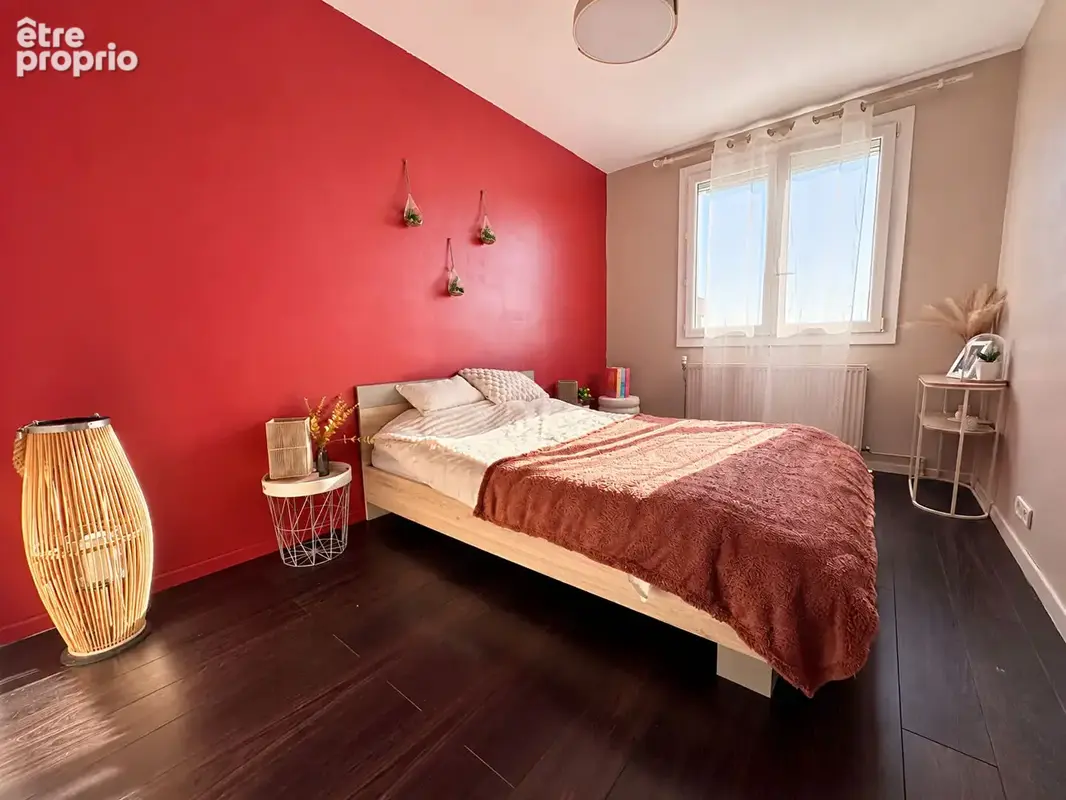 FEYZIN- Appartement T4 - spacieux et rénové - photo 5