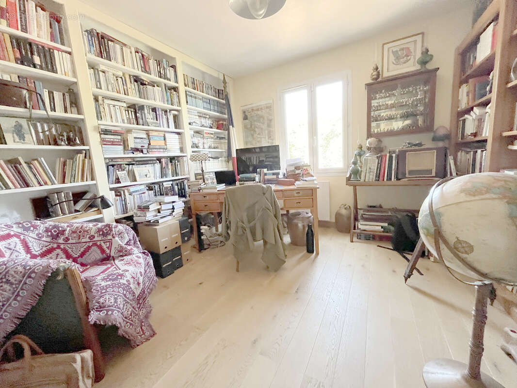 Grande Maison Familiale au Cœur de la Pinède - photo 9