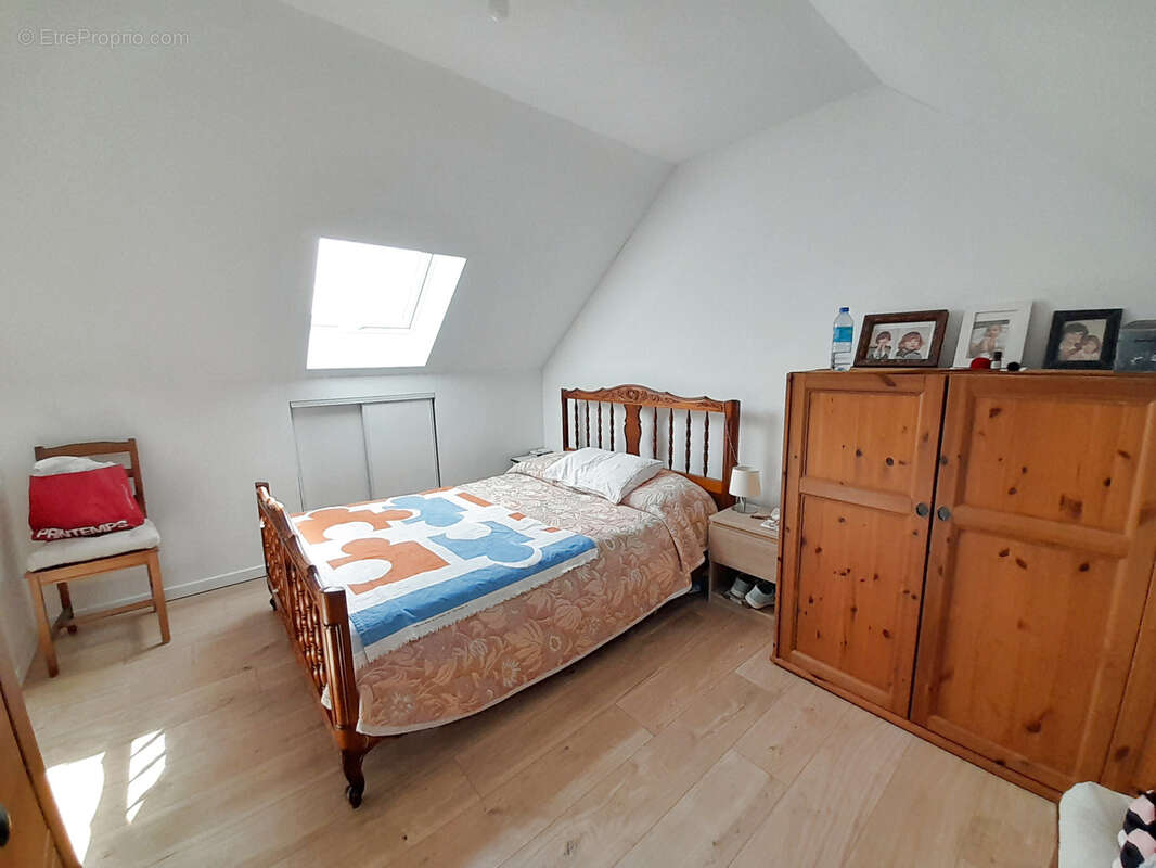 Maison à BEVILLE-LE-COMTE