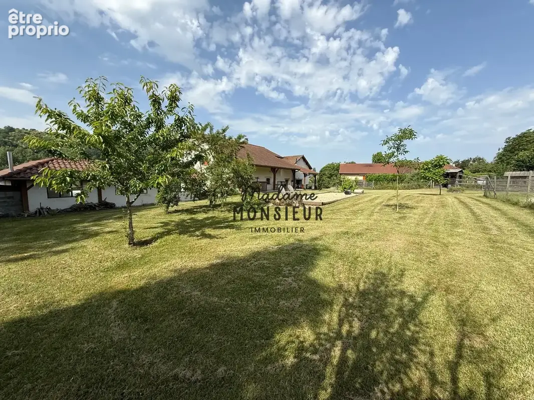 Propriété familiale 315 m 2 - photo 25