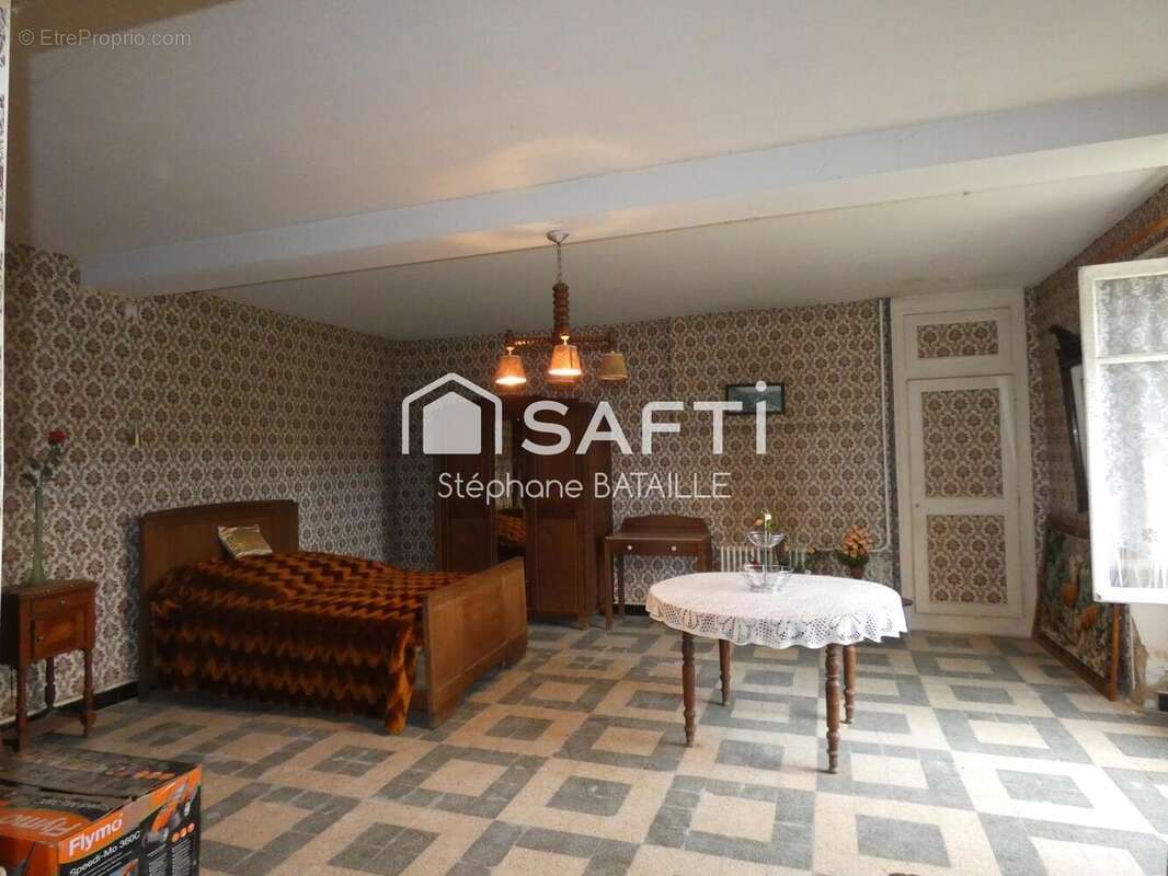 Maison 193 m² à Marnes  - photo 4