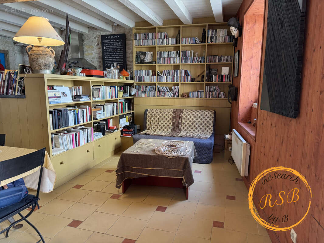 Maison 87 m² à La Flotte  - photo 4
