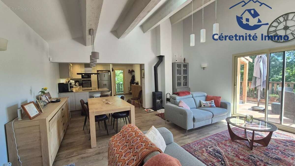 Maison à SERRALONGUE