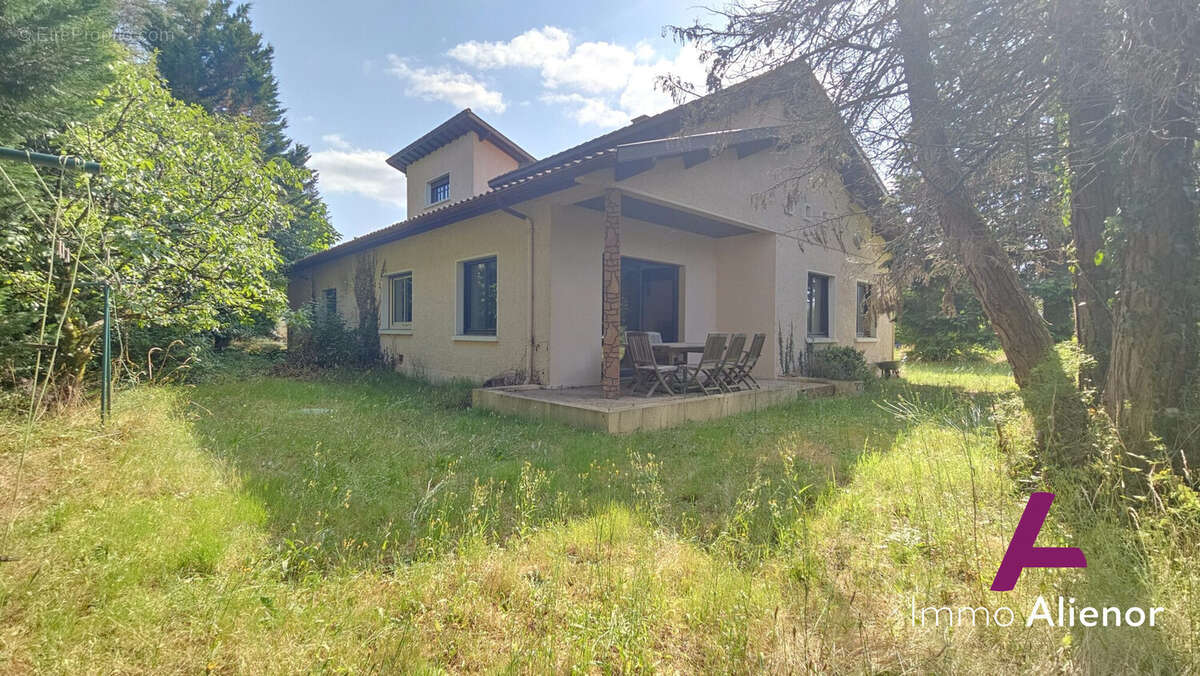 Maison à BELIN-BELIET