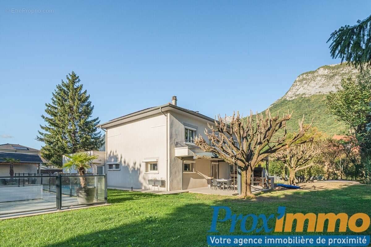 Maison à FONTANIL-CORNILLON