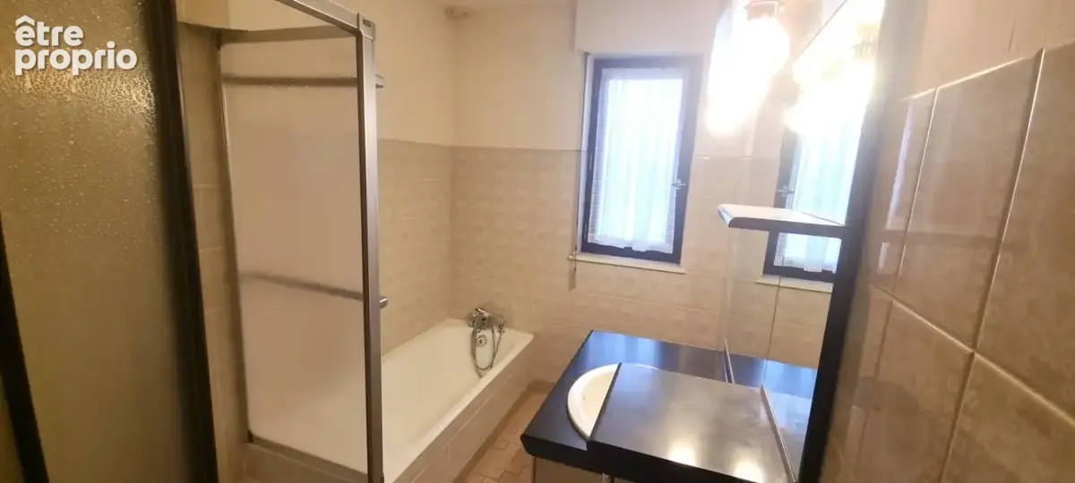 Beau potentiel pour cette maison a raffaichir - 3 chambres - photo 6