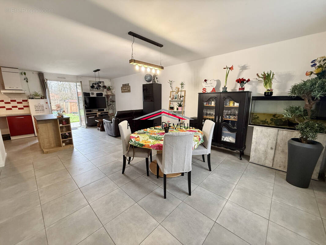 Maison à FRANCONVILLE