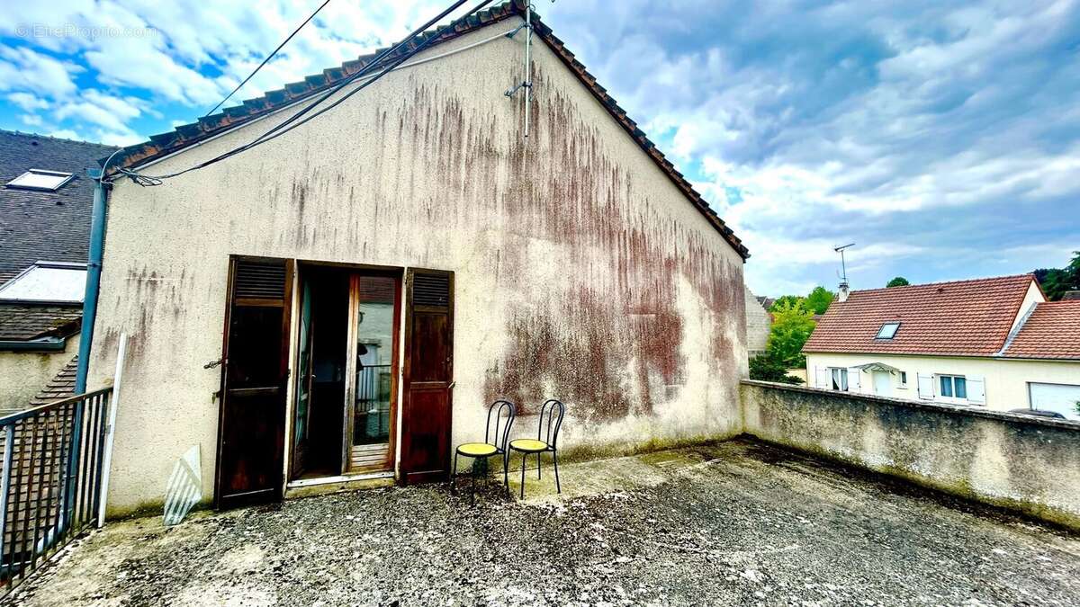 Appartement à EPONE