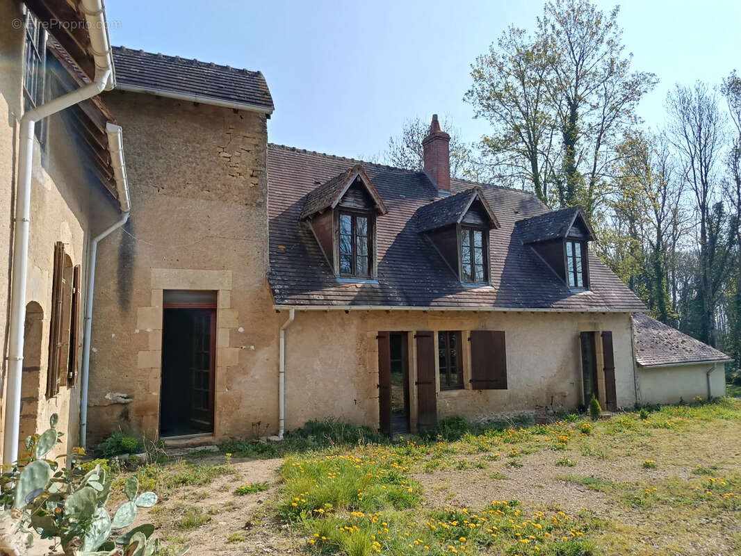 Maison à GERMIGNY-L'EXEMPT