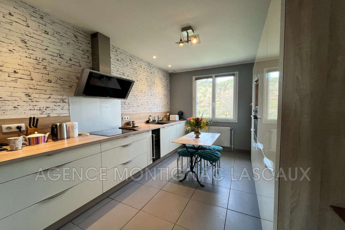 Maison à MONTIGNAC