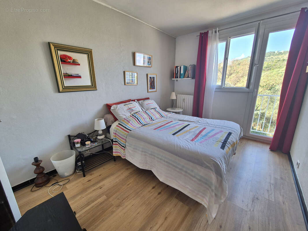 Appartement à HYERES