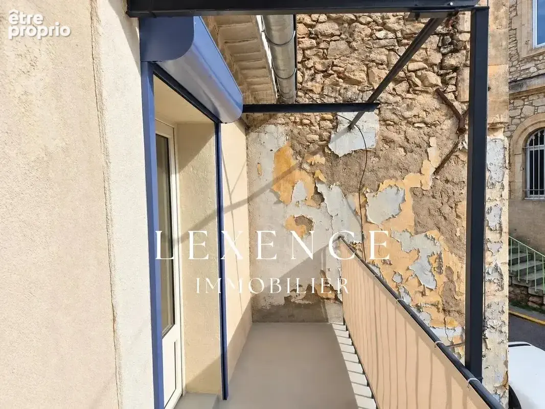 Immeuble de 135m² centre ville Mallemort - photo 6