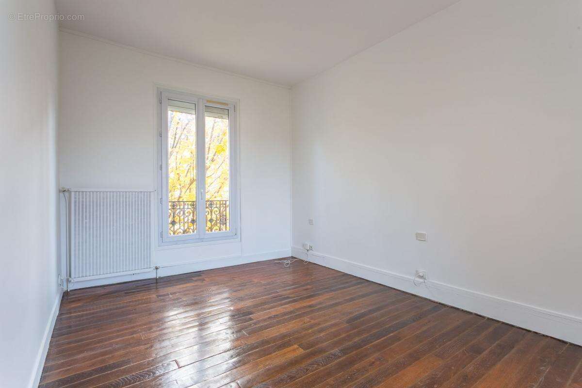 Maison à LE PERREUX-SUR-MARNE