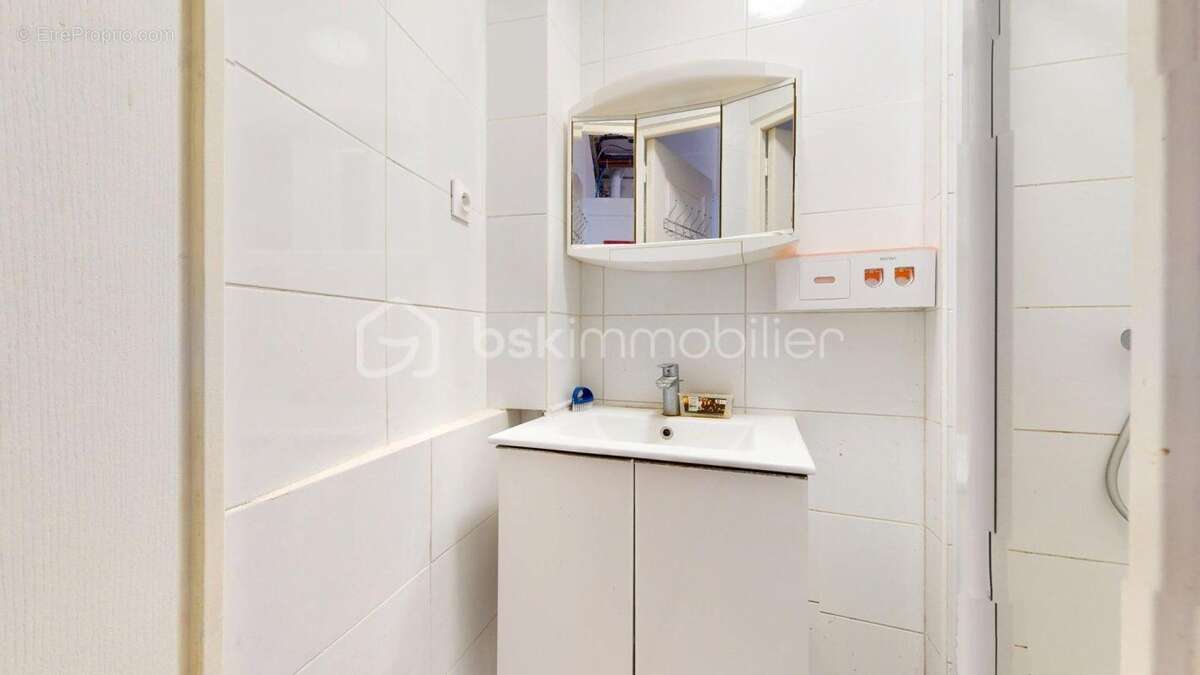 Maison à PONT-L'ABBE-D'ARNOULT