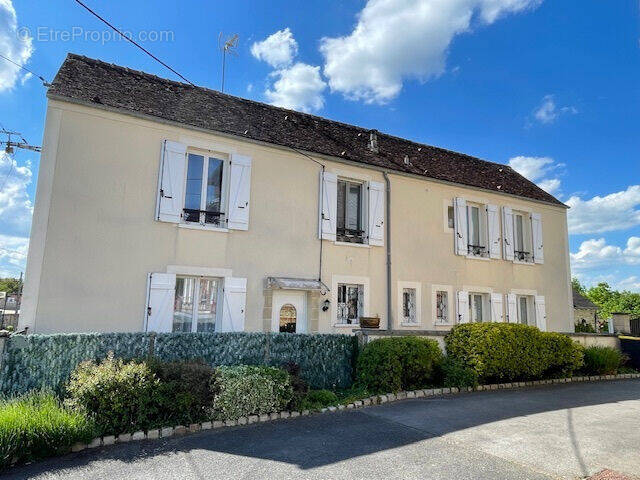 Photo 1 - Maison à SAINT-SIMEON