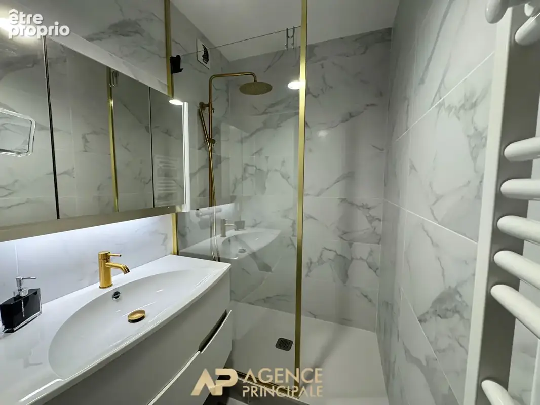 Appartement - Type 3 - 2 chambres - La Rochelle secteur Médiathèque (Ville en Bois) - photo 11