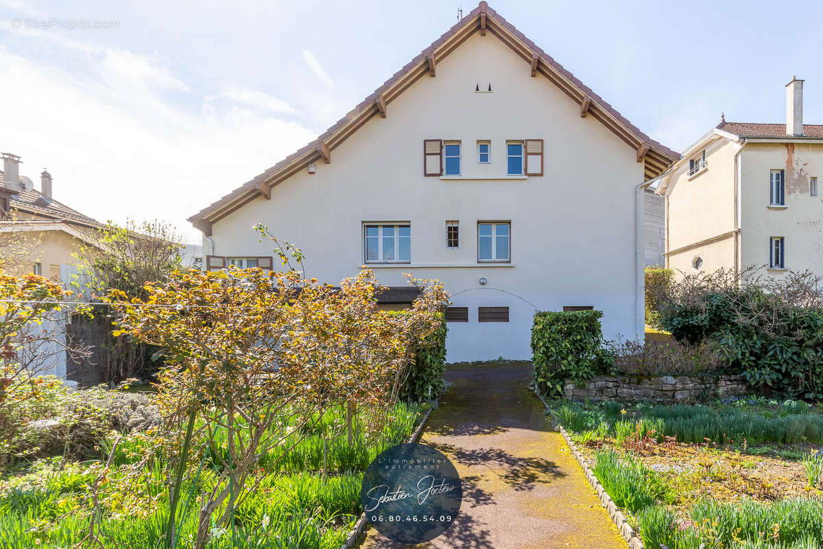 Maison à BOURGOIN-JALLIEU