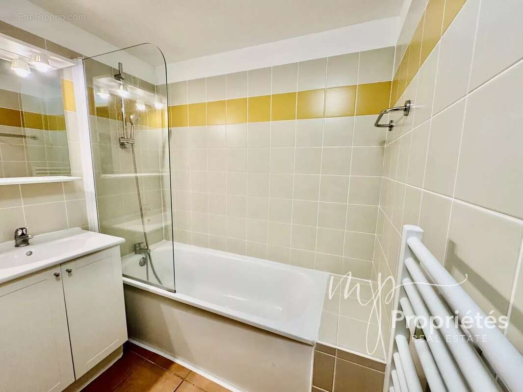 Appartement à LE LAVANDOU