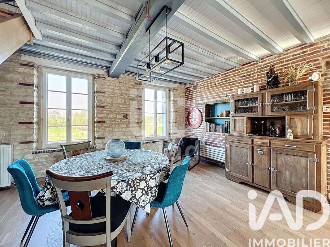 Maison 165 m² à Courtaoult  - photo 8