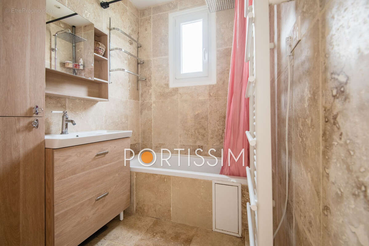 Maison 128 m² à Cagnes-Sur-Mer  - photo 9
