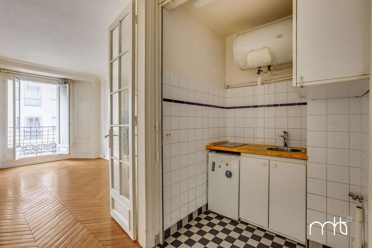 Photo 6 - Appartement à PARIS-15E